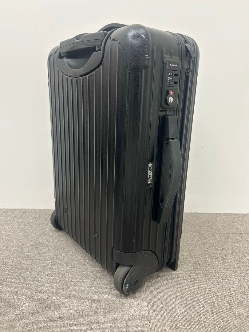 リモワ　サルサ　機内持込サイズ　ブラック　キャリーケース TSAロック付き