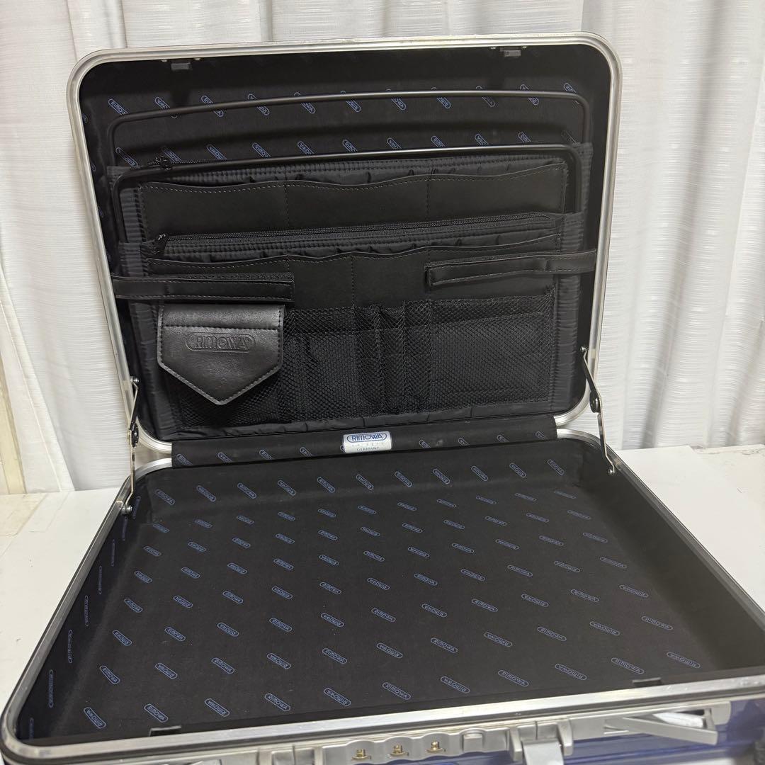 リモワ アタッシュケース リンボ 紺 ポリカーボネート ビジネス
