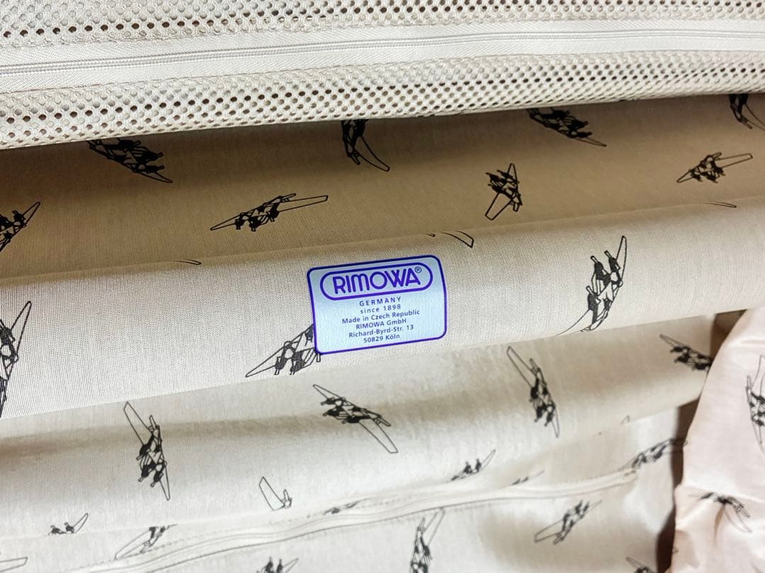 【美品】 リモワ クラシックフライト 4輪 マルチホイール 63L 廃盤モデル