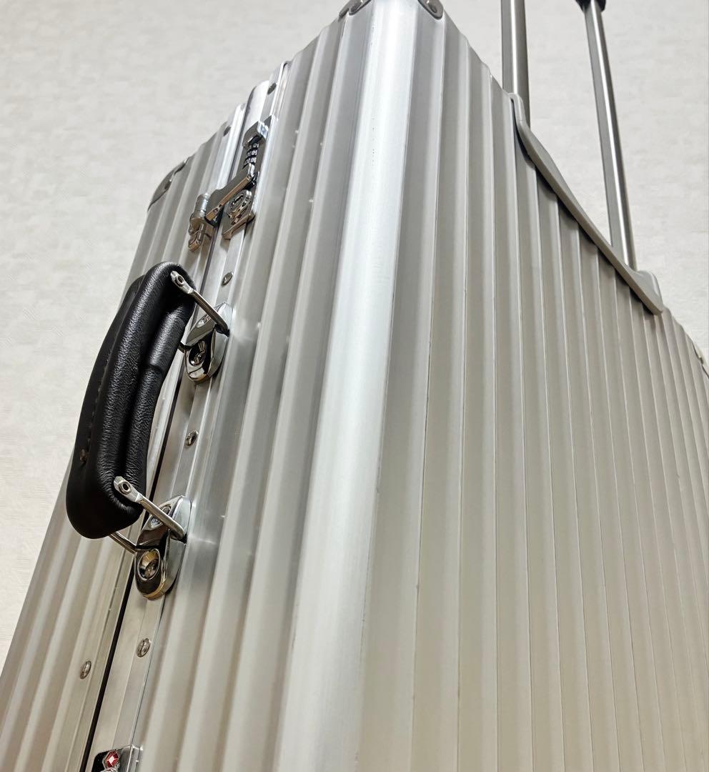 【美品】 リモワ クラシックフライト 4輪 マルチホイール 63L 廃盤モデル