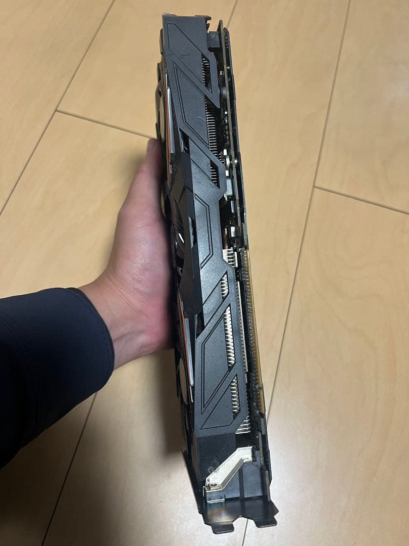 GIGABYTE 1070G1 3ファン