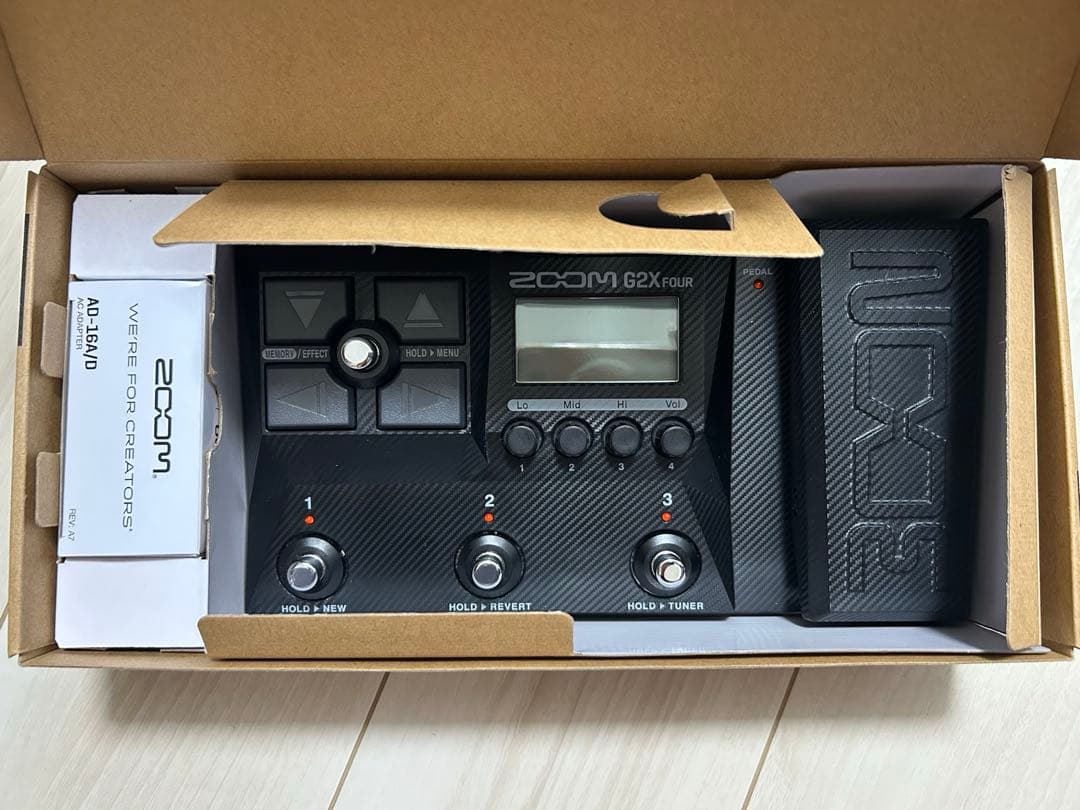 [美品]ZOOM G2Xfour マルチエフェクター 保証書付