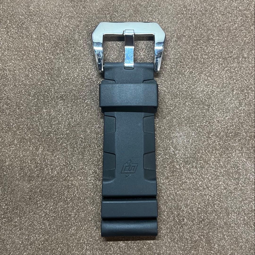 オフィチーネ パネライ ラバーベルト ブラック