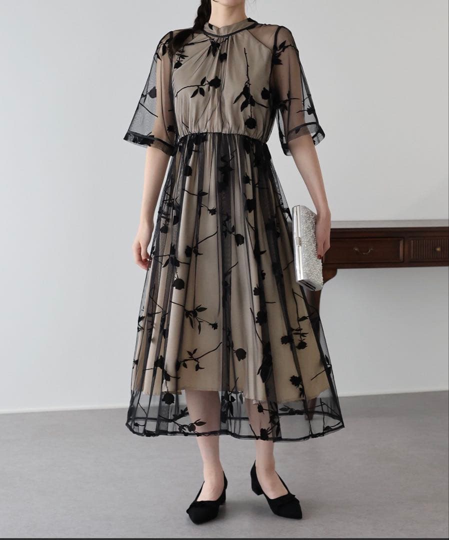 バックリボンレースパーティードレス　結婚式　成人式