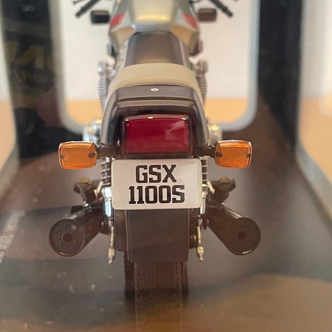 AUTOart Suzuki GSX1100S KATANA 刃　1:12
