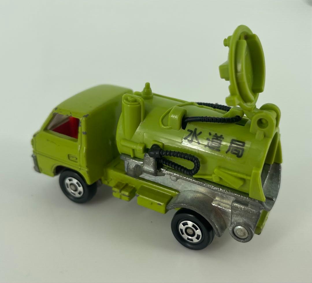 トミカ 三菱キャンターグリットスイパー　水道局のタンク車