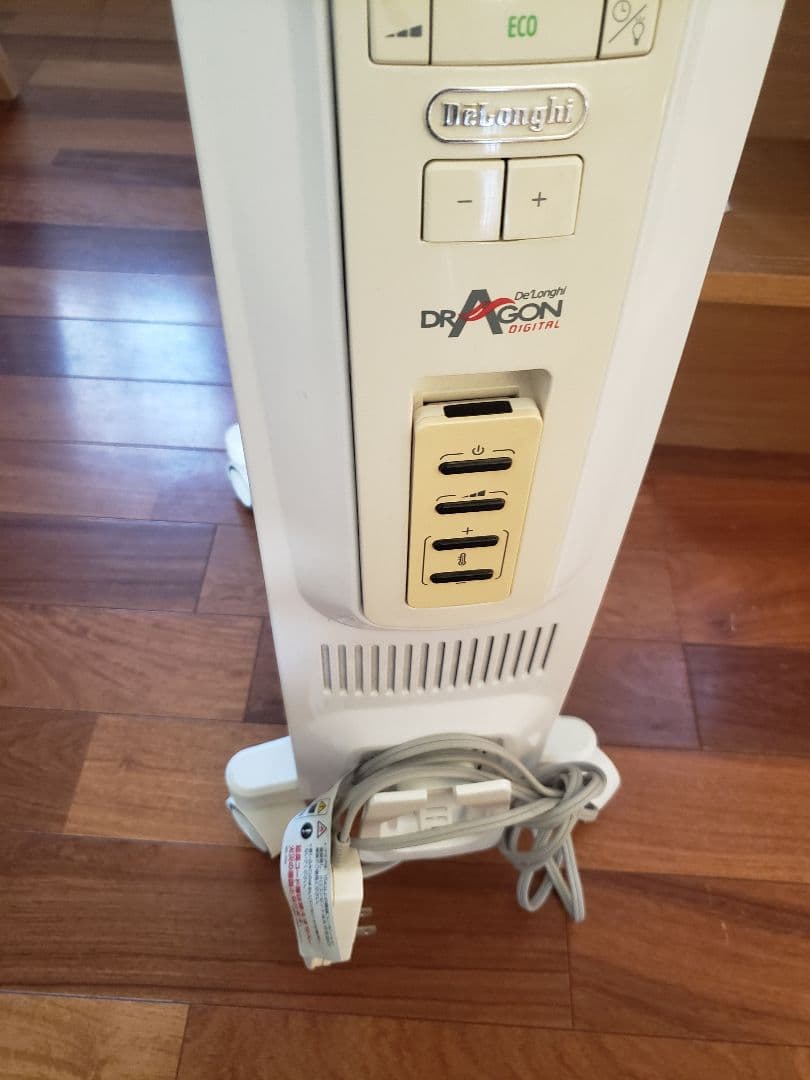 DeLonghi ドラゴンデジタルオイルヒーター
