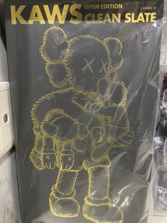 新品未開封　KAWS CLEAN SLATE BLACK