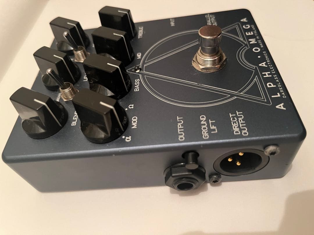 ベース Darkglass ALPHA OMEGA