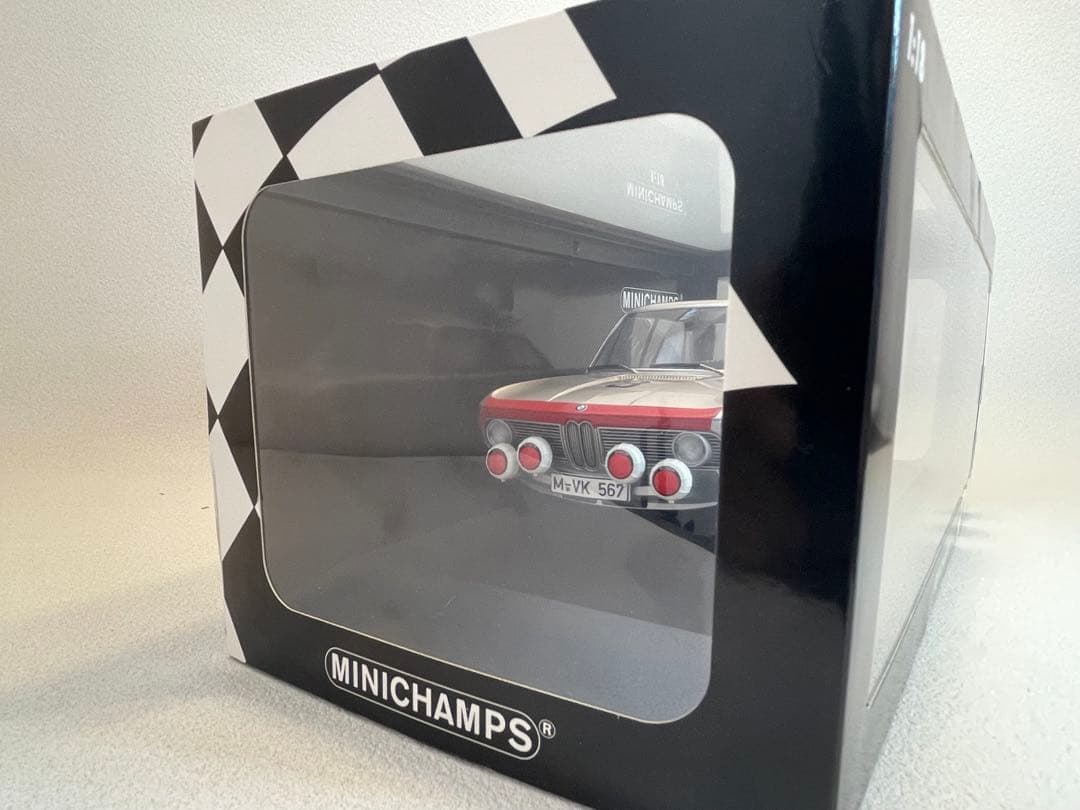 ミニチャンプス社製 1/18 BMW 1800 TiSA