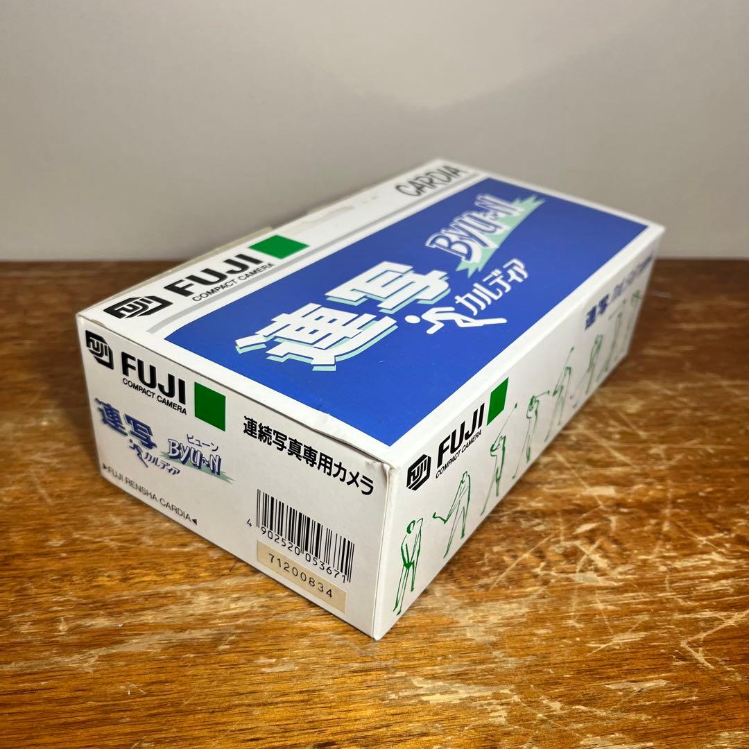 Fujifilm 連写カルディアByu〜n コンパクトカメラ未使用品に近い