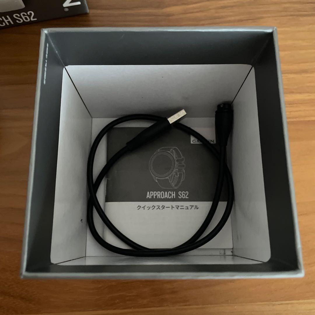 極美品 ガーミン S62 アプローチ ホワイト garmin S62