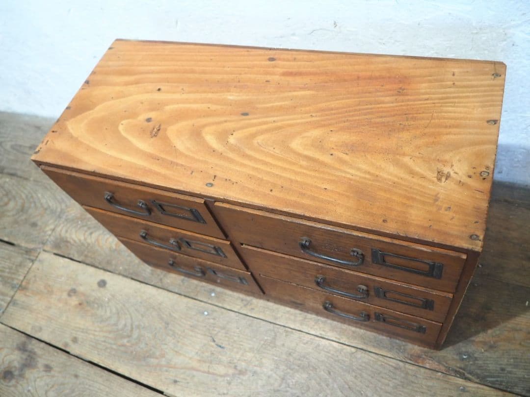 1263　アンティーク　引き出し6杯の収納棚　陳列台　ケース　チェスト　レトロ