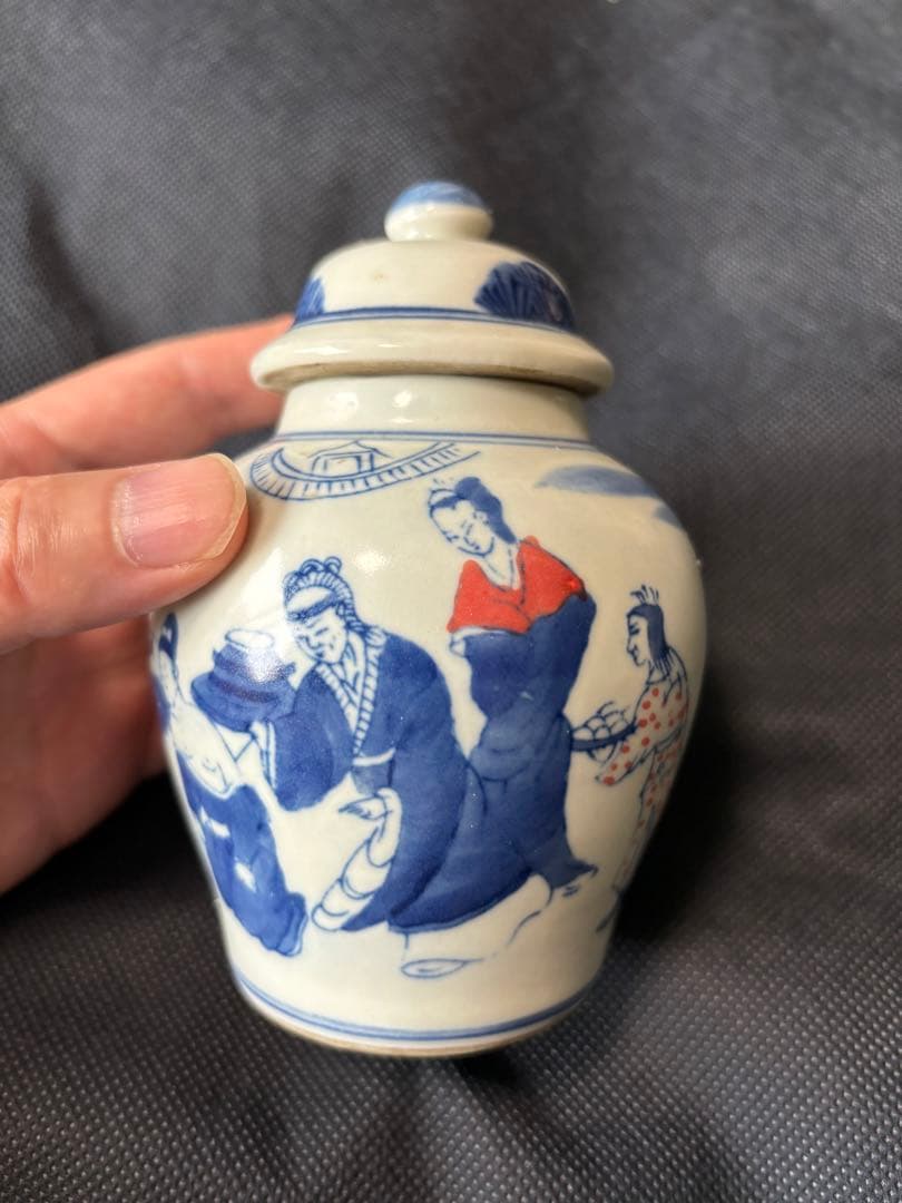 中国古美術品　青花釉裏紅　茶葉罐　人物(岳母刺字) 小壺　茶入　大清雍正年製