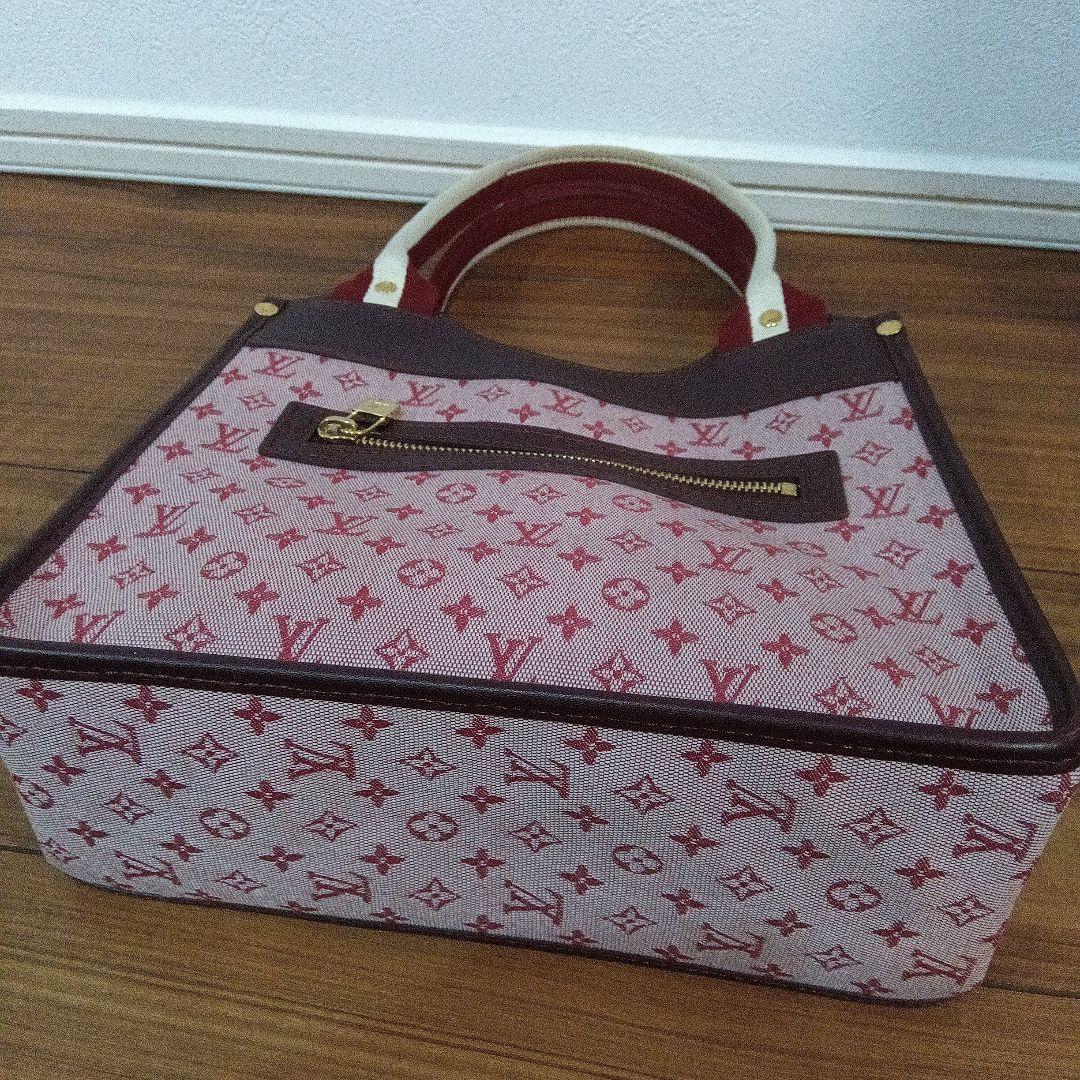 ルイヴィトン　ハンドバック　サックキャトリーン