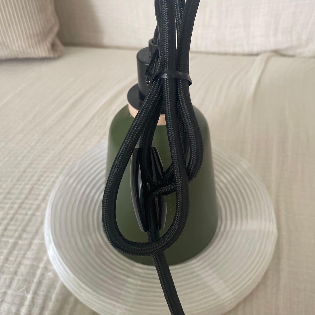 キムデザインのペンダント 緑