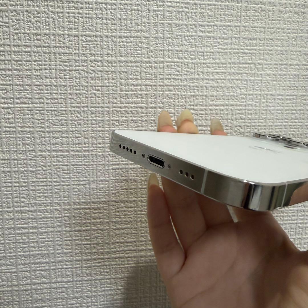 iPhone 14pro 256GB シルバー