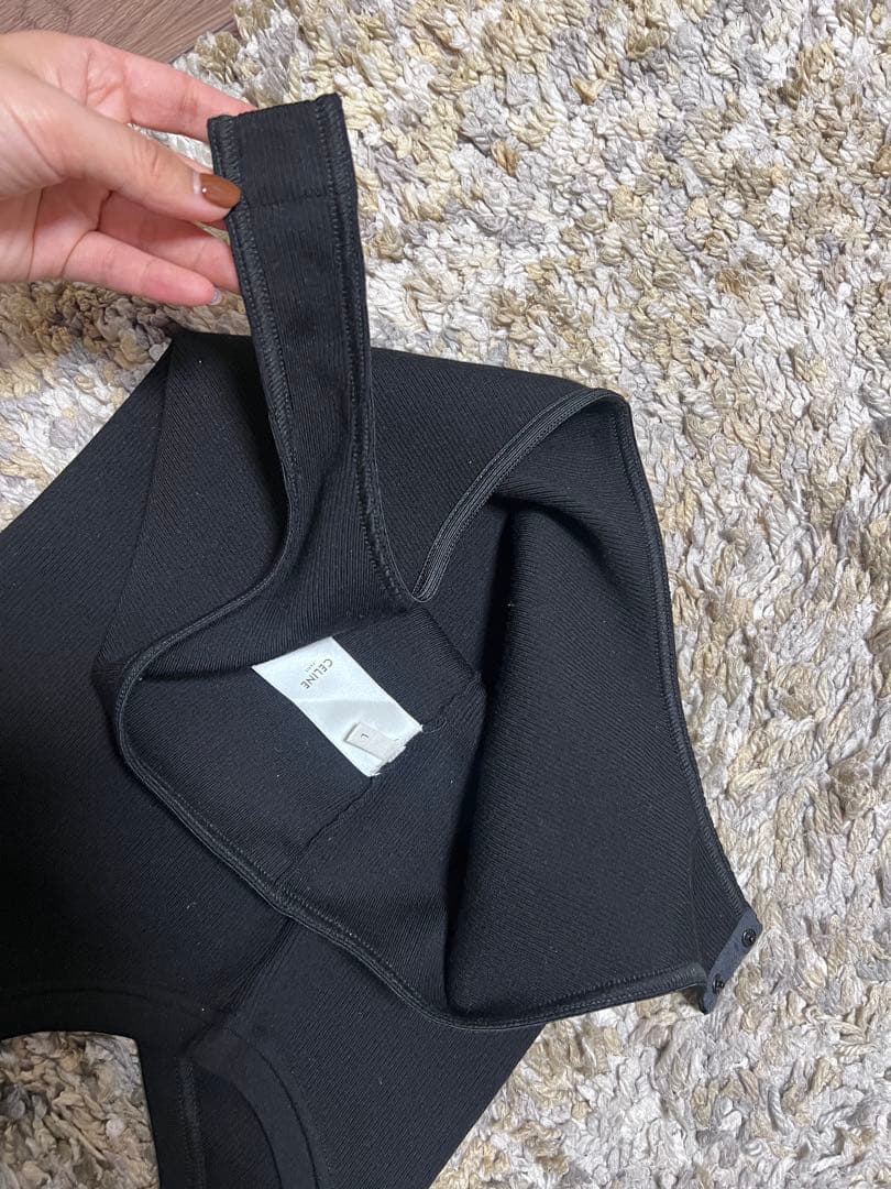 CELINE ブラック ワンショルダー タンクトップ