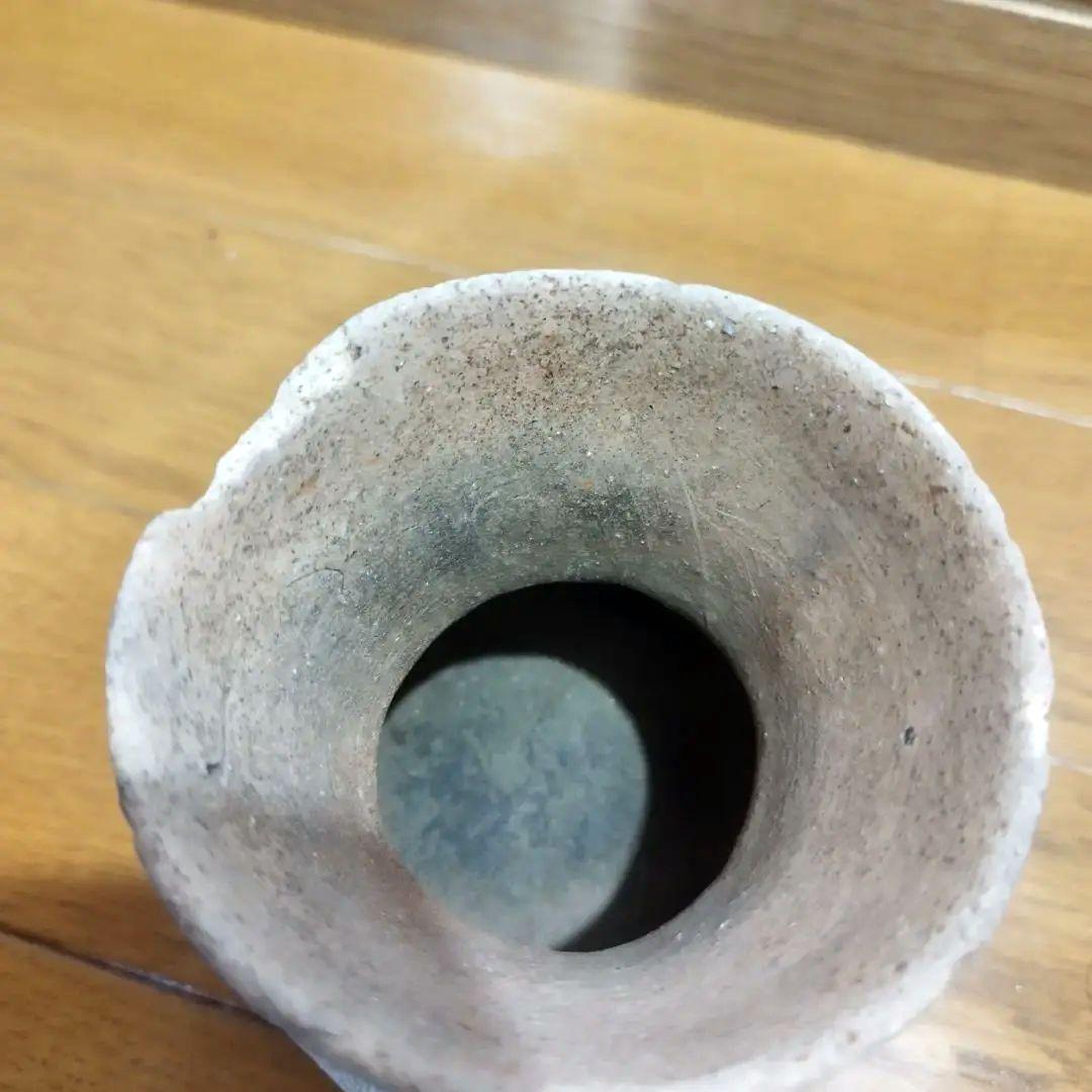m*a様 発掘品　弥生土器の小壺　シャープな形　珍しい状態良好！