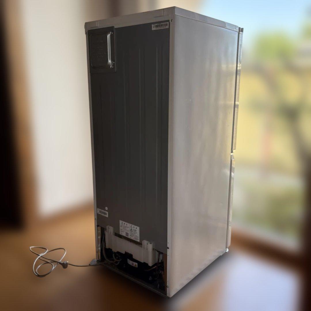 送料込2021年製 シャープ冷凍冷蔵庫 152L SHARP SJ-D15G-W