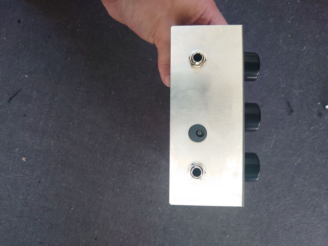 エレクトロハーモニクス BIG MUFF　ファズ