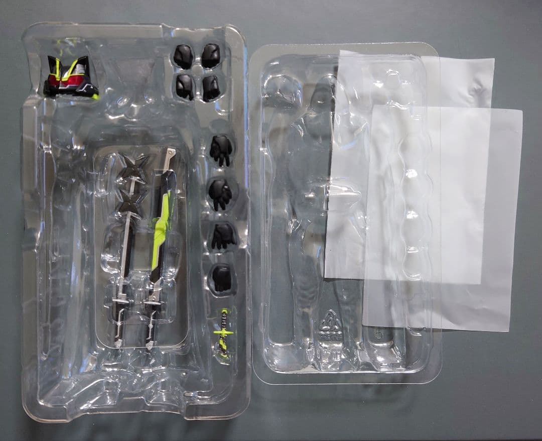 S.H.Figuarts 仮面ライダータイクーン、ブジンソード、バッファ セット