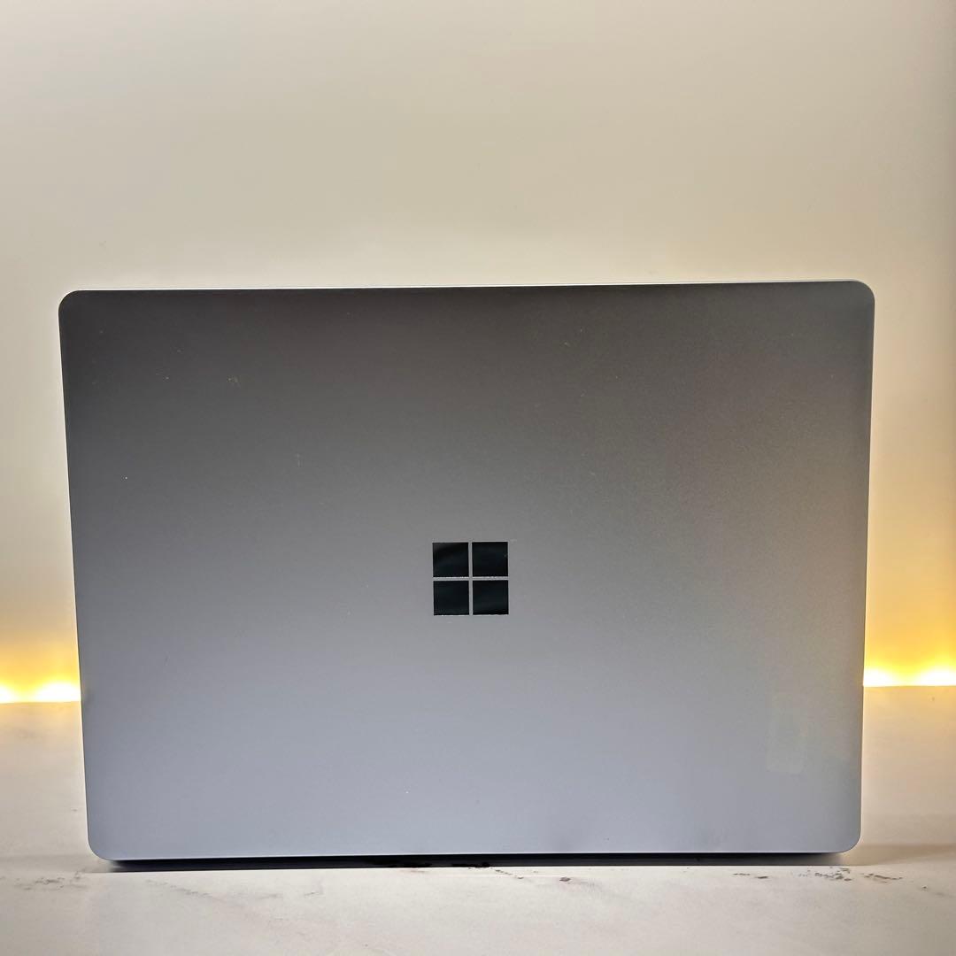 【極美品SA】Surface Laptop Go3 i5/8/256