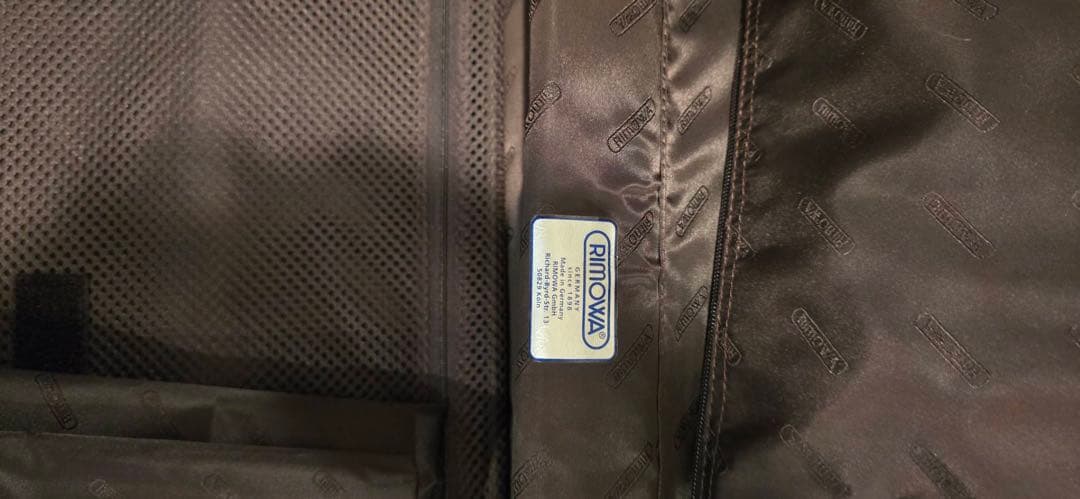 【美品】RIMOWAトパーズチタニウム64L クラシックチェックインM