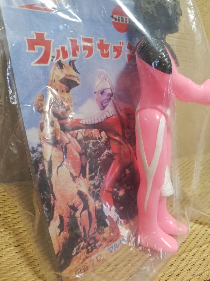 【未開封】マルサン ウルトラセブン 450 ピンク　ハヤカワサトミ　サイン色紙付