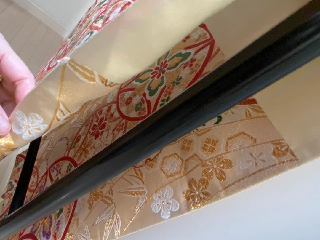 中古品 振袖用　袋帯 440cm クリーム系 正絹 古典 上品