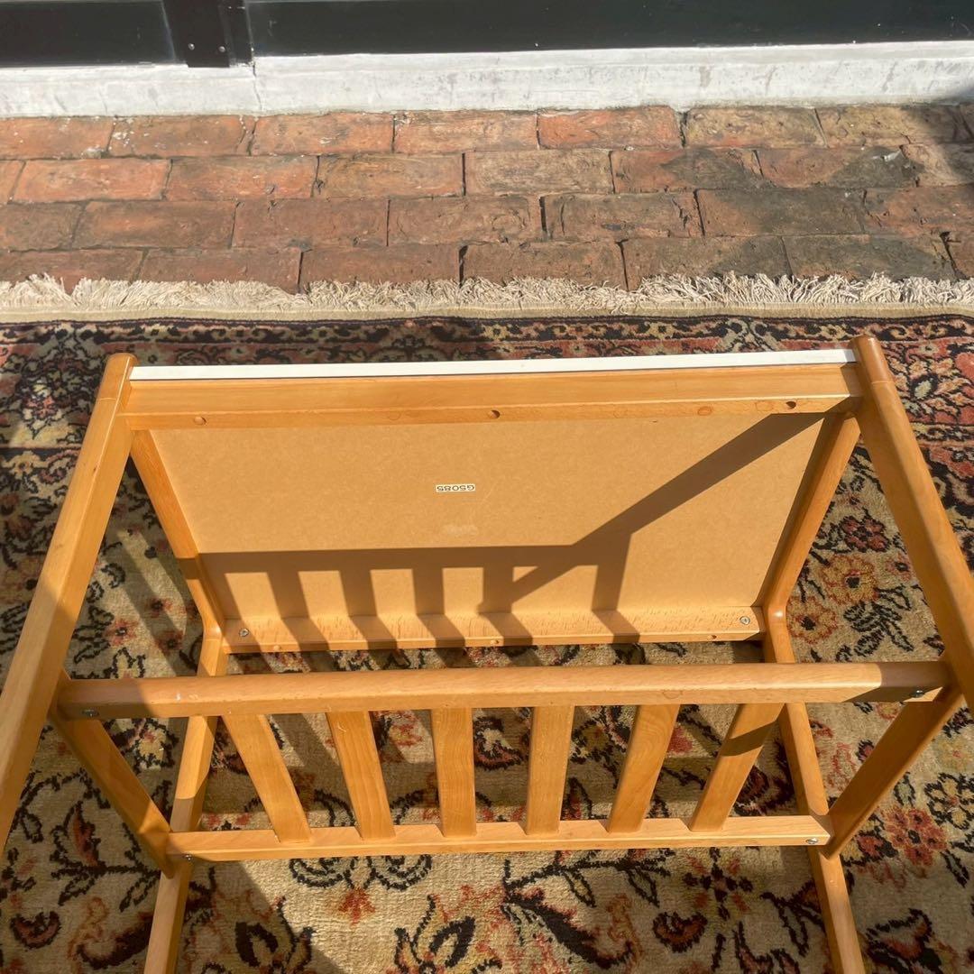 カリモク　サイドテーブル　ローテーブル　ミニ　小さめ　白色