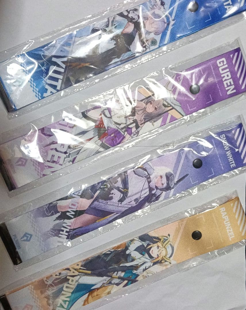 C107　勝利の女神 NIKKE　パイオニア　スーツケースストラップ　4人セット