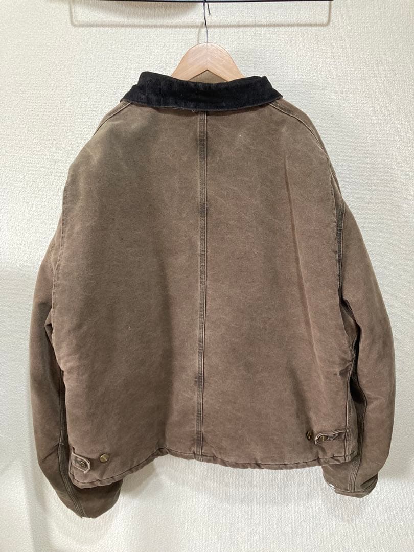 かわいい企業ロゴ　Carhartt トラディショナルジャケット