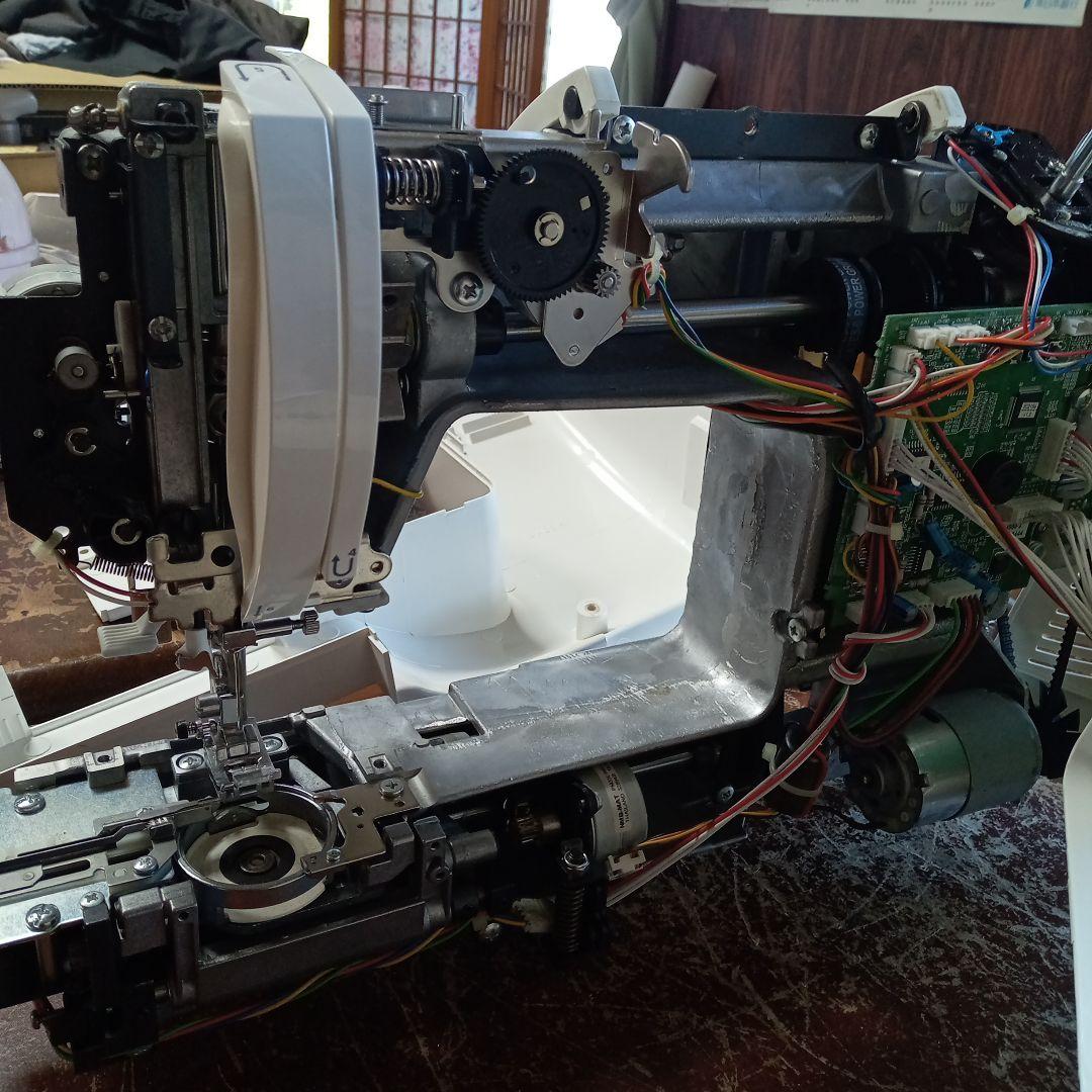 シンガーコンピュータミシン本体　モナミ　分解整備済み　美品　自動糸切り