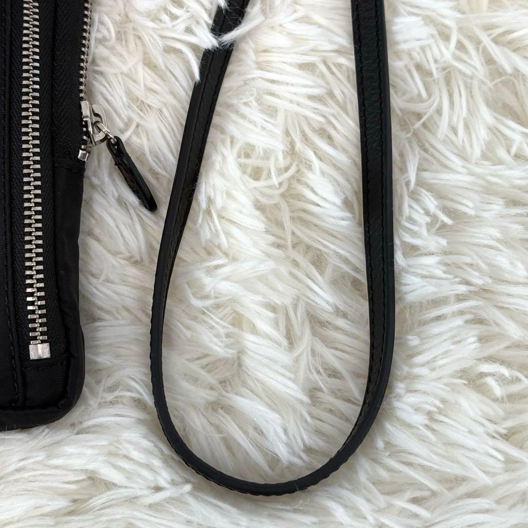 ナム美品　Felisi フェリージ　ミニショルダーバッグ　スマホショルダー