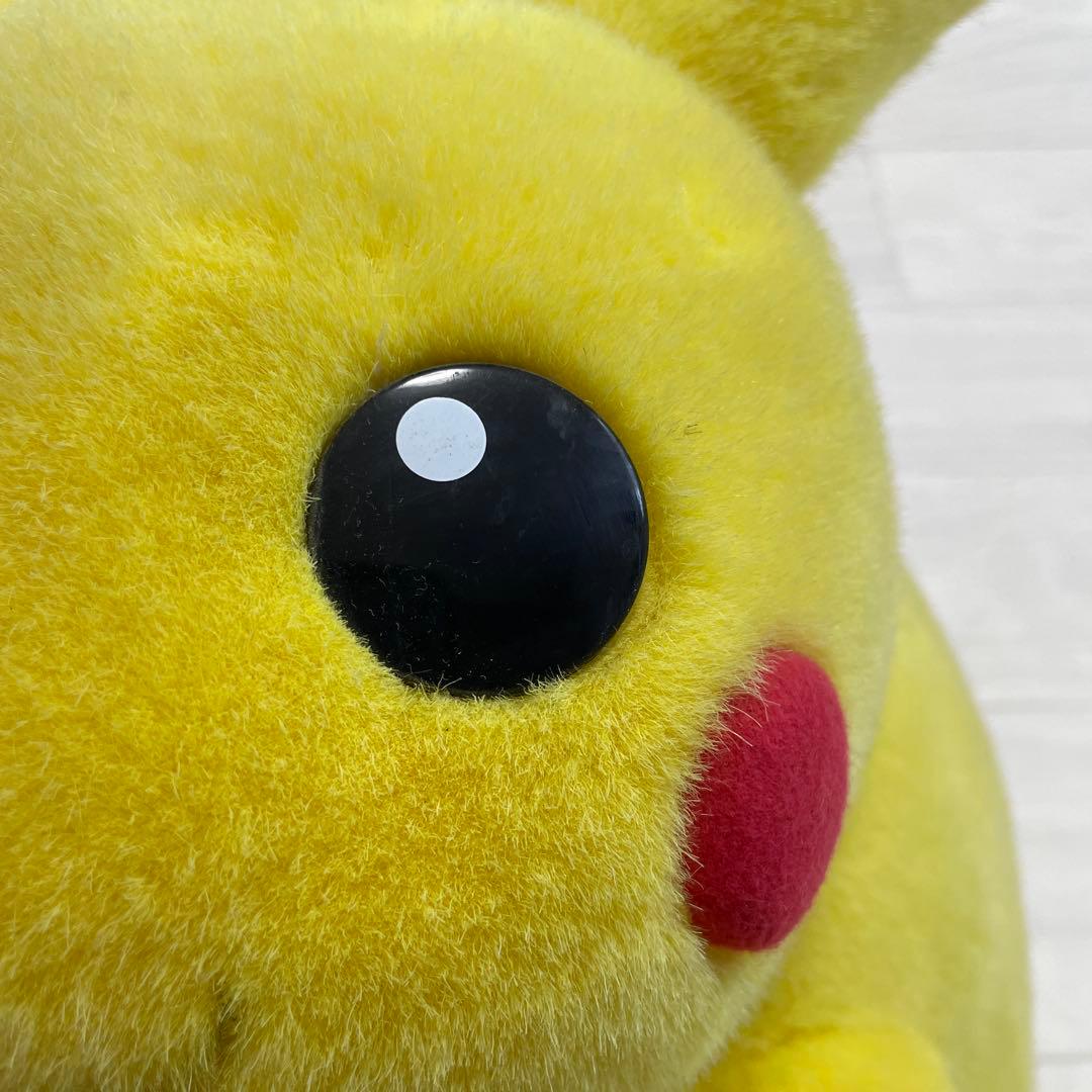 初期　ピカチュウ ぬいぐるみ