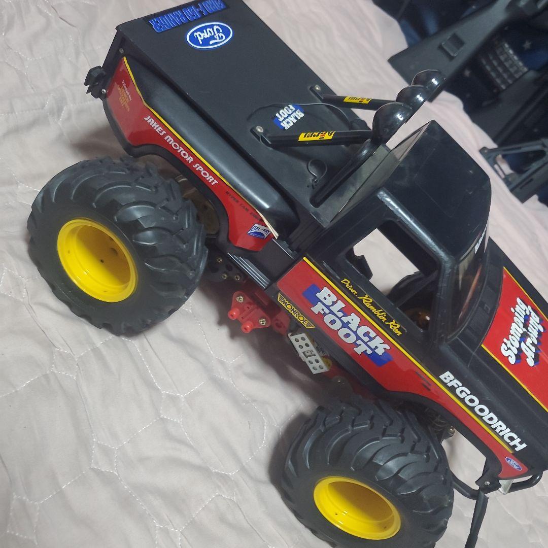 【ジャンク品】　ラジコンカー　タミヤ　ブラックフット　1/10