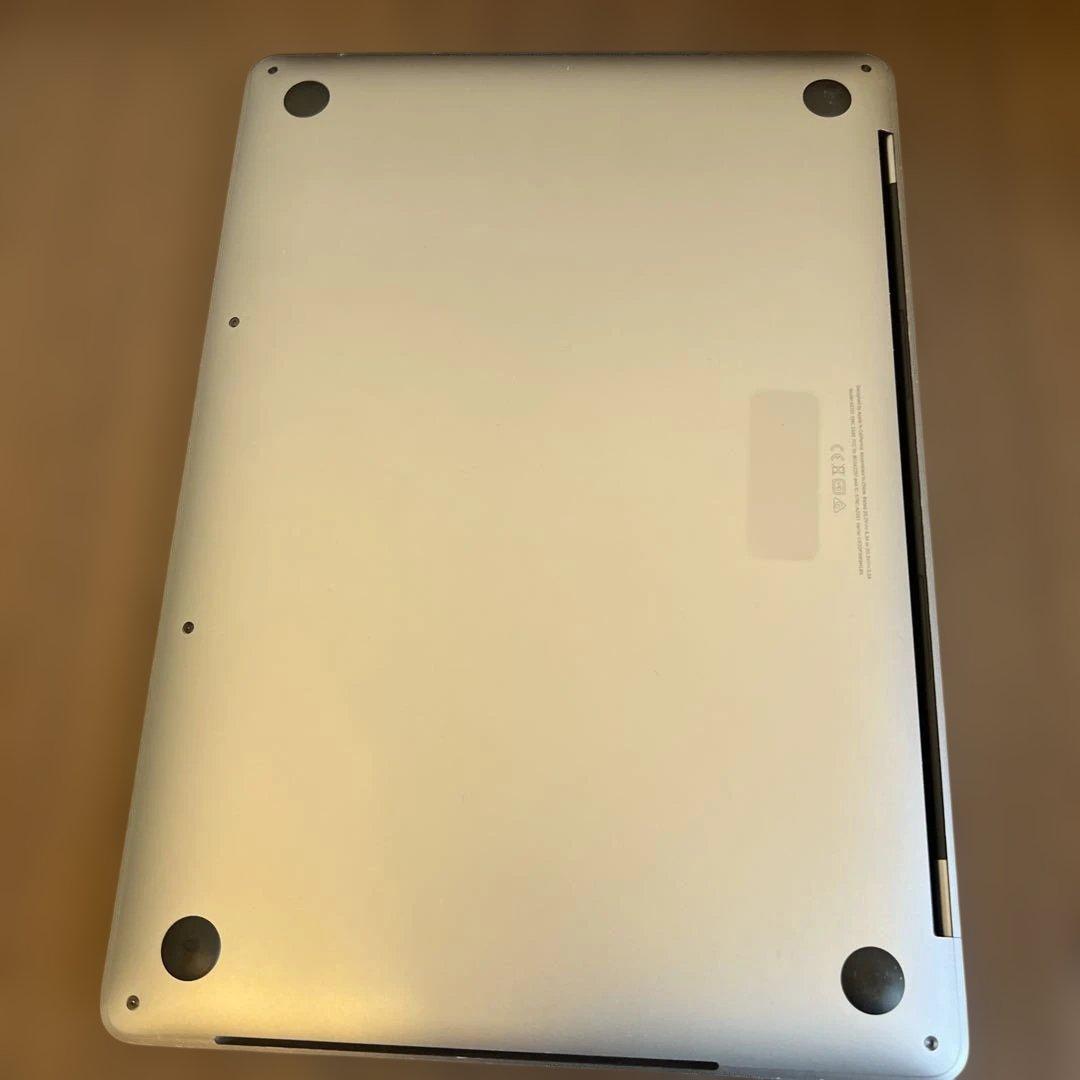 MacBook本体 MacBook Pro 2020 i7 16GB 512Gb