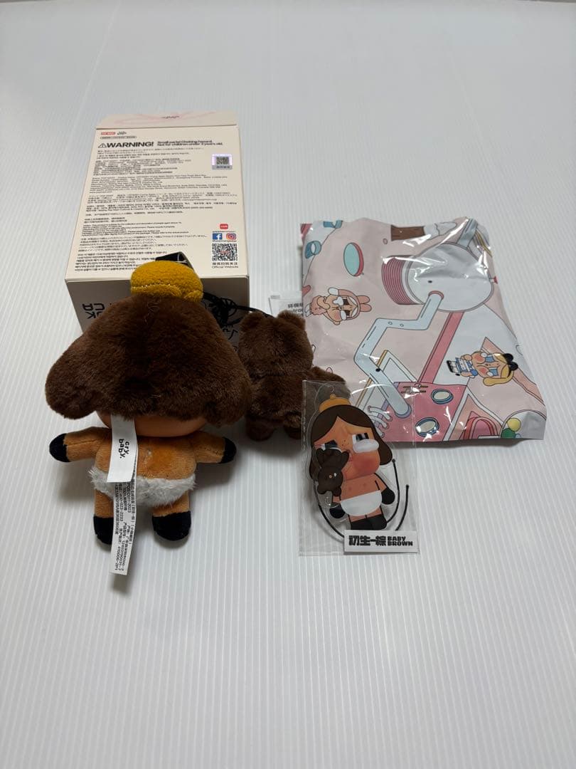 POPMART クライベイビー シークレット CRYBABY Secret