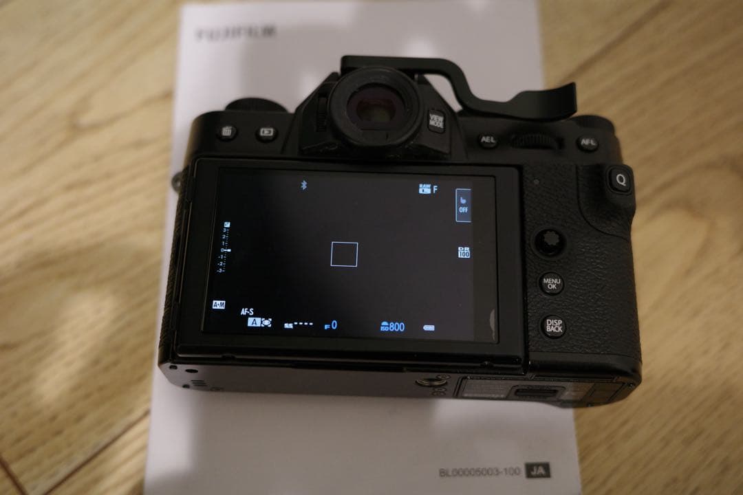 Fujifilm X-T30 ミラーレス一眼 本体
