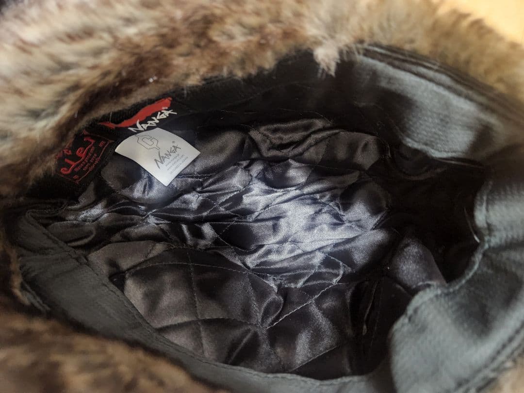 NANGA ファー付きフライトキャップ