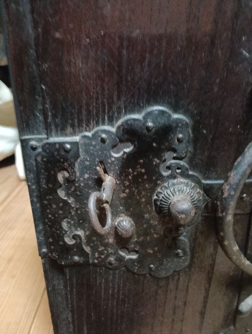 佐渡船箪笥 明治期 鉄金具 小型金庫 古民具　アンティーク和家具 佐渡船箪笥