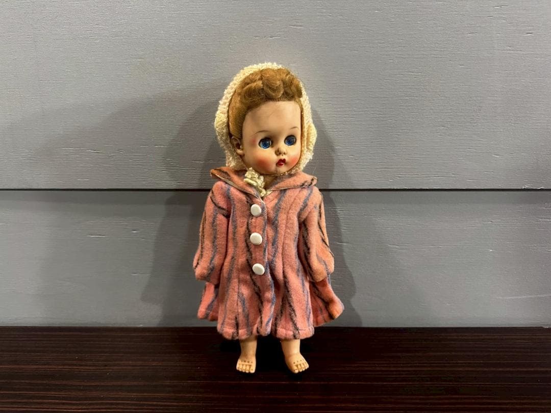 アンティークドール ソフビ 人形 ドール スリープアイ RW635