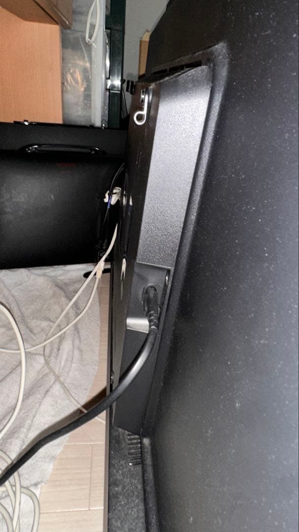 43インチ薄型液晶テレビ 4K HDR 高音質 QRIOM QRT-43W4KS