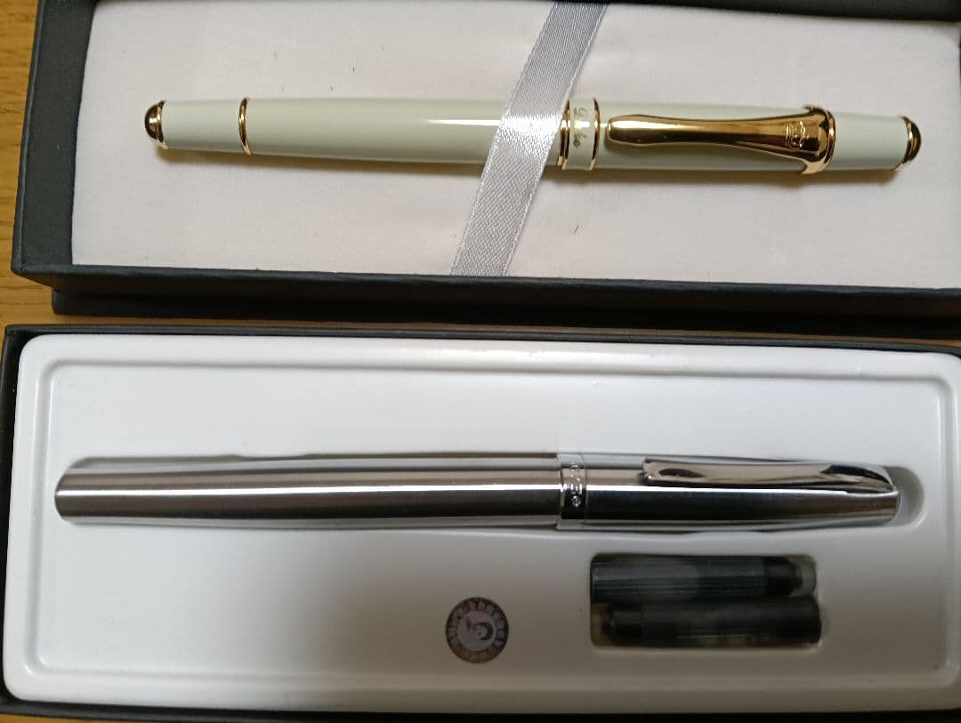 DUKE 万年筆、CROSSボールペン、他　計 7セット