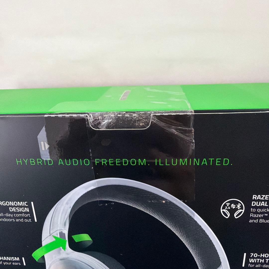 ヘッドホン Razer Barracuda X Chroma Phantom White