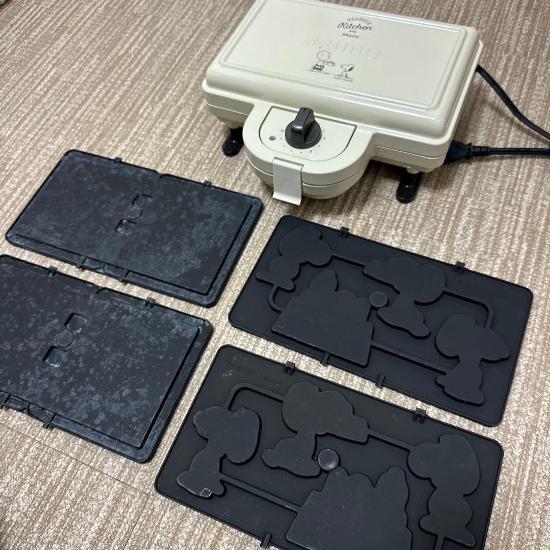 スヌーピー ホットサンドメーカー　ブルーノ