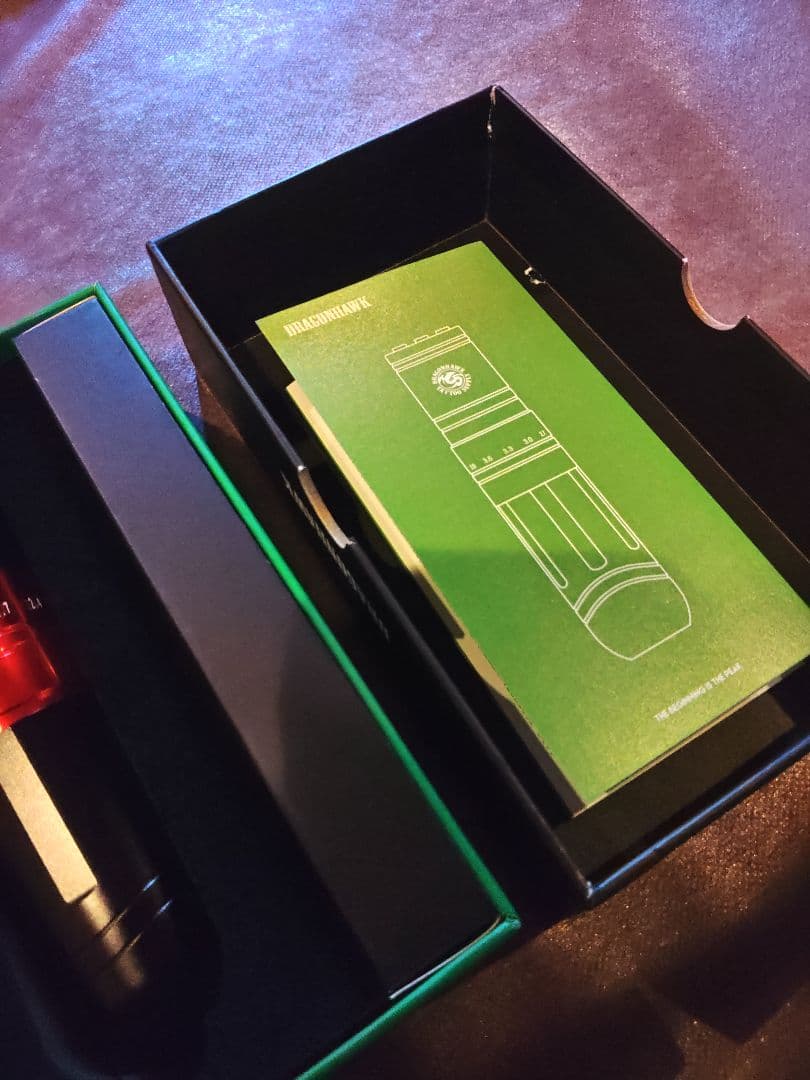 Dragonhawk タトゥーマシン デジタル表示