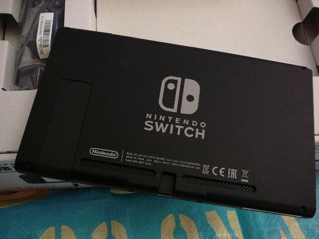 Nintendo Switch ブラック 本体 中古品　SDカード512GB付き