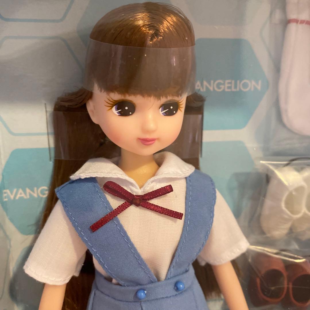 ヱヴァンゲリヲン新劇場版　第3新東京市立第壱中学校リカちゃん